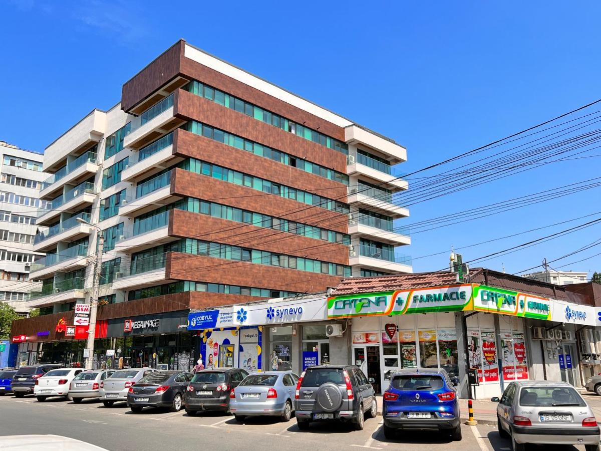Central Metropolitan Bright 2 Яш Екстериор снимка